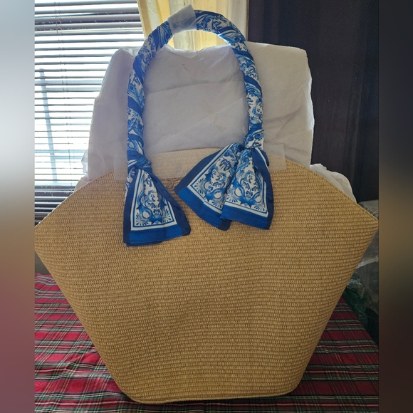 Farm Rio Blue Garden Tiles Raffia Shell Tote - Picture 3 of 4